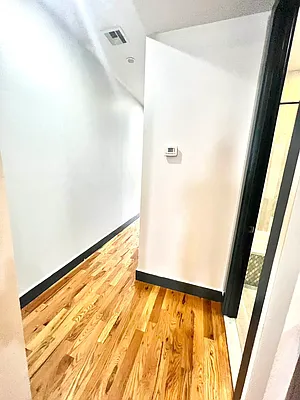 Rented by Delmark Realty LLC | media 23