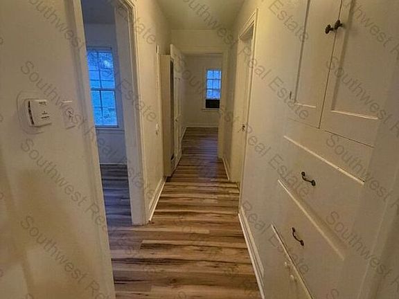 2nd image of 1413 Axtell St