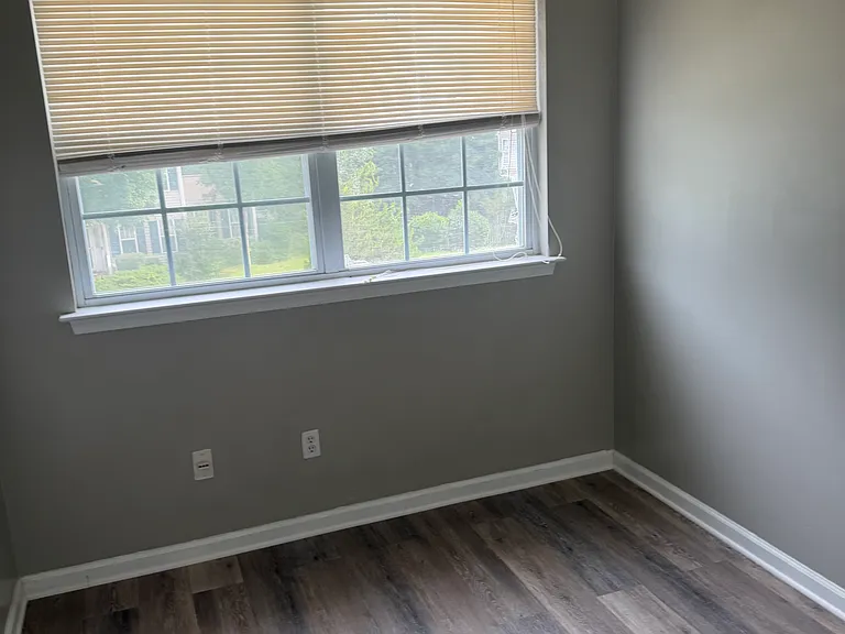 4036 Mill Dam Ct — Photo 13