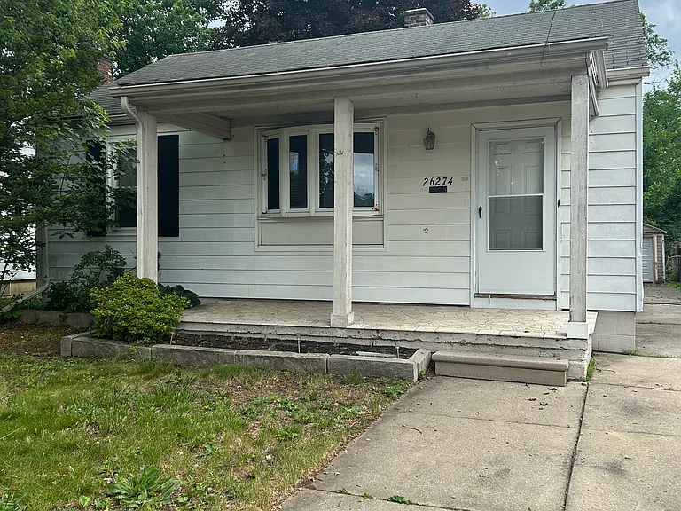 26274 McDonald St — Photo 1