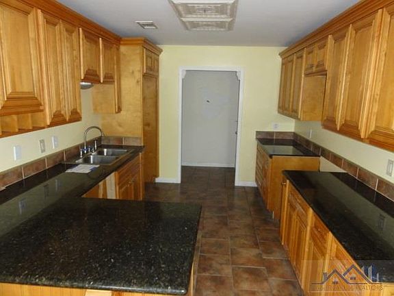 5th image of 5025 Bayou Black Dr
