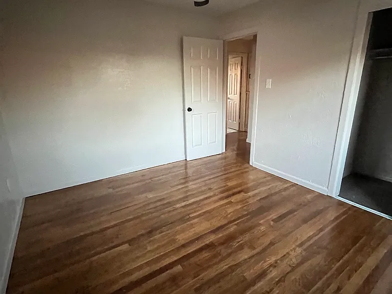 2148 NW Lincoln Ave — Photo 9