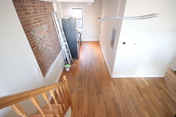 Rented by Nooklyn NYC LLC | media 42