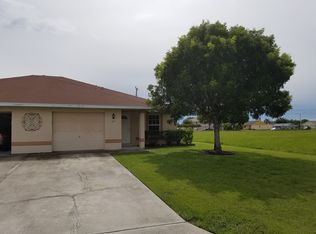 1217 SE 8th Pl #DUPLEX, Cape Coral, FL 33990