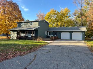 125 5th St S, Erskine, MN 56535