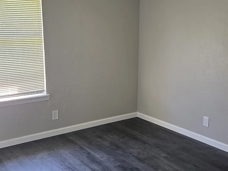 4316 Willowpoint Dr — Photo 12