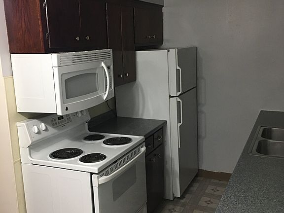 4th image of 720 6th Ave SE APT 202