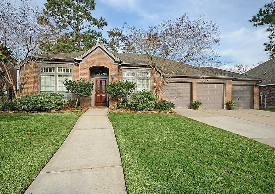 1st image of 8019 Trophy Place Dr