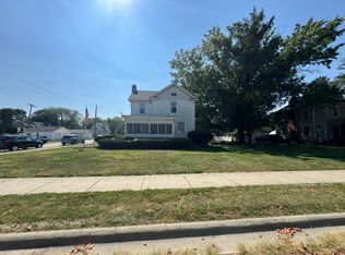 401 W 10th St, Sterling, IL 61081
