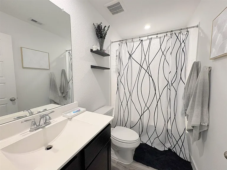 2913 Crown Gate Dr — Photo 19