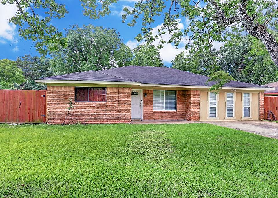 1st image of 5127 Remus Dr
