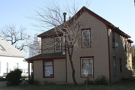 2nd image of 508 W Main St