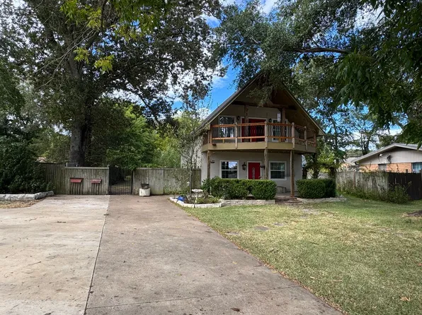 807 N Rather St, Bullard, TX 75757