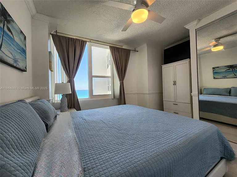 3505 S Ocean Dr #707 — Photo 24