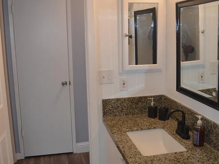 5953 Bamford Dr — Photo 25