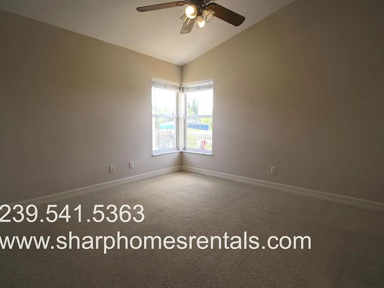 1450 SE 12th Ter — Photo 24