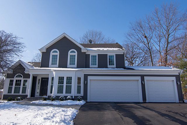 1st image of 836 Interlaken Dr