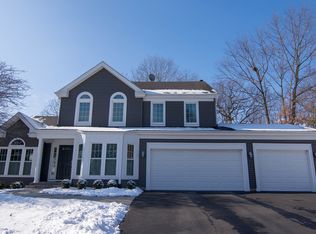 836 Interlaken Dr, Lake Zurich, IL