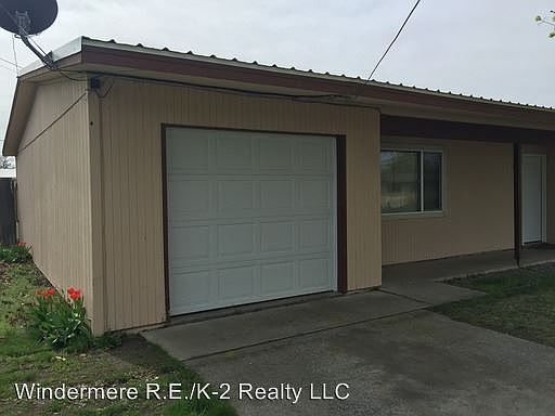 4th image of 8915A Travis Dr