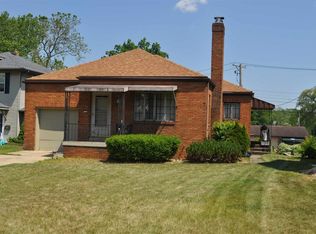 1314 Prospect Dr, Mishawaka, IN 46544