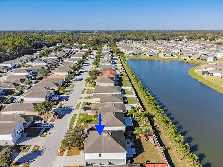 30321 Rattana Ct — Photo 3