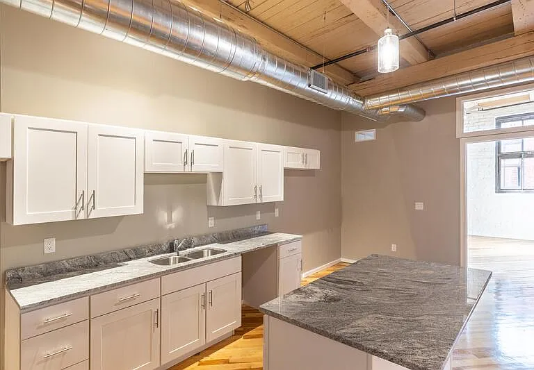 116 N 4th St #406 — Photo 4