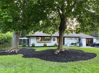717 Knoll Rd, East Lansing, MI 48823