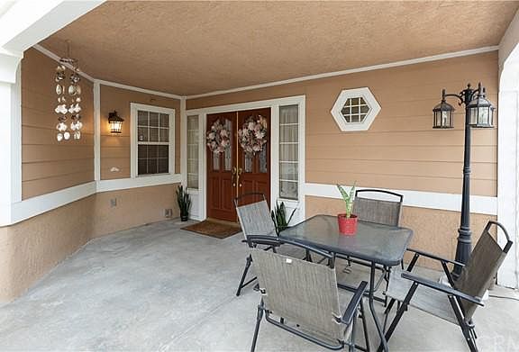 3rd image of 3322 Deaver Dr
