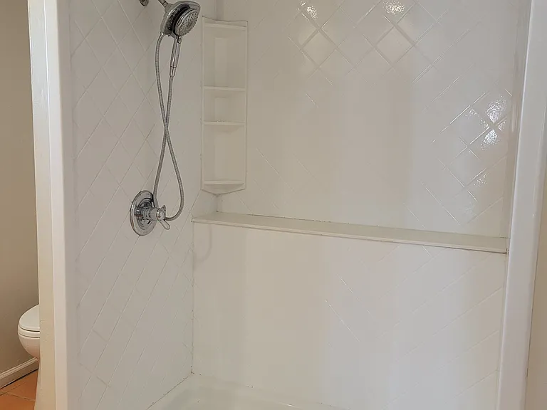 1642 E Carmen St — Photo 15