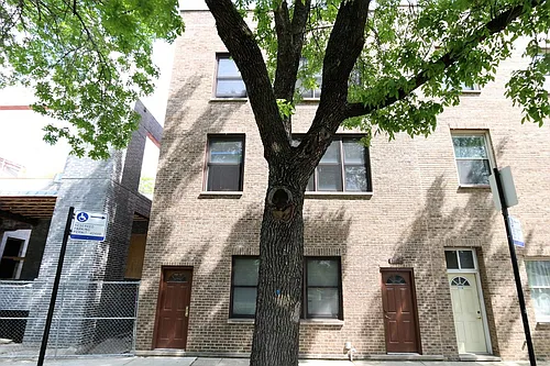 1116 W Polk St #2 Photo 1