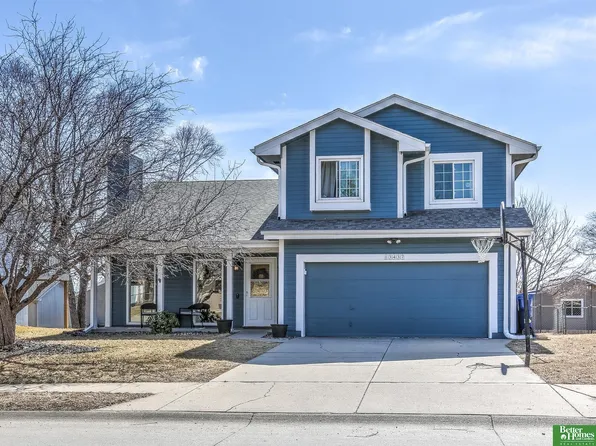 13437 Olive St, Omaha, NE 68138