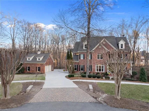 5803 Henson Farm Rd, Summerfield, NC 27358