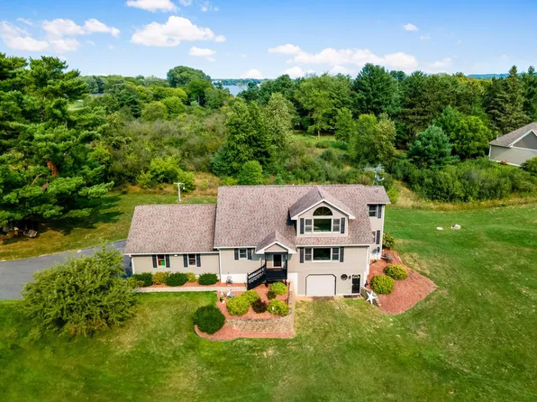 402 Gondola ROAD, Tomah, WI 54660