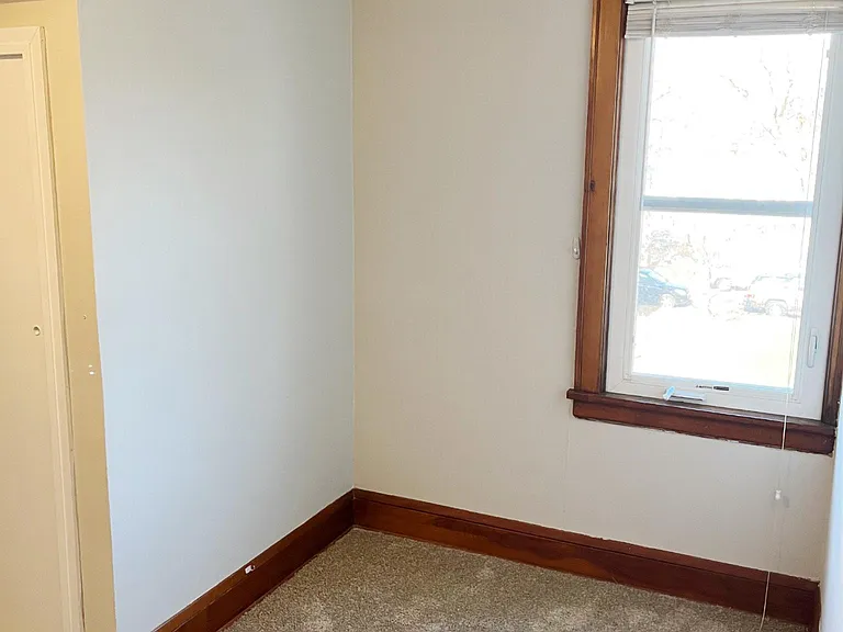 1818 6th St NE #2 — Photo 11