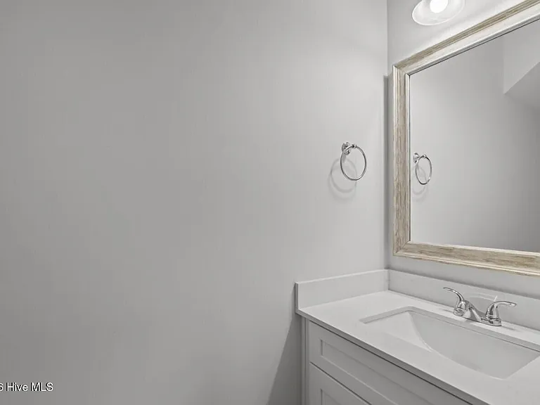 8163 Snelling Dr — Photo 26