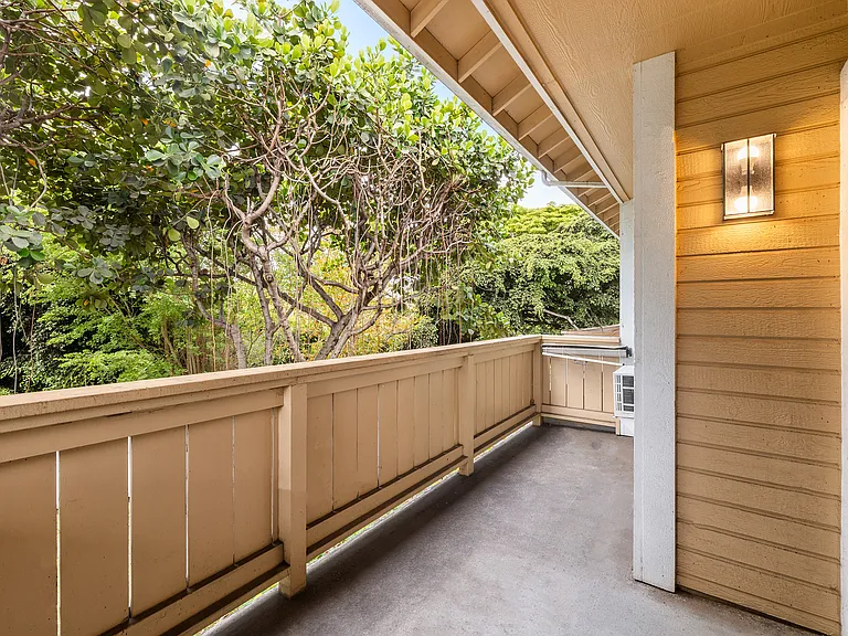393 Mananai Pl #T — Photo 27