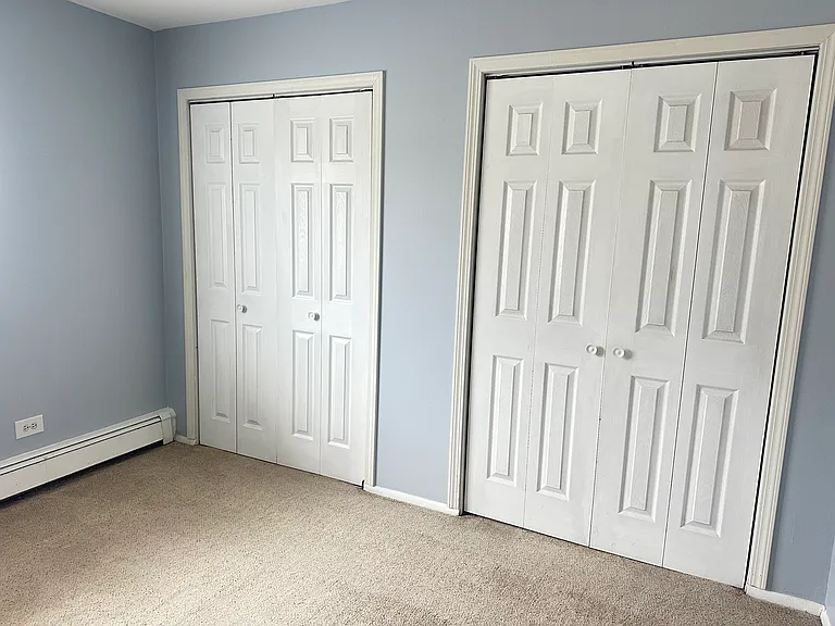 9S240 Lake Dr #108-BLDG17B — Photo 14