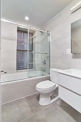 Rented by REAL New York | media 15