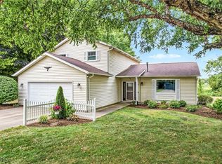 5173 Troyer Dr, Kent, OH 44240