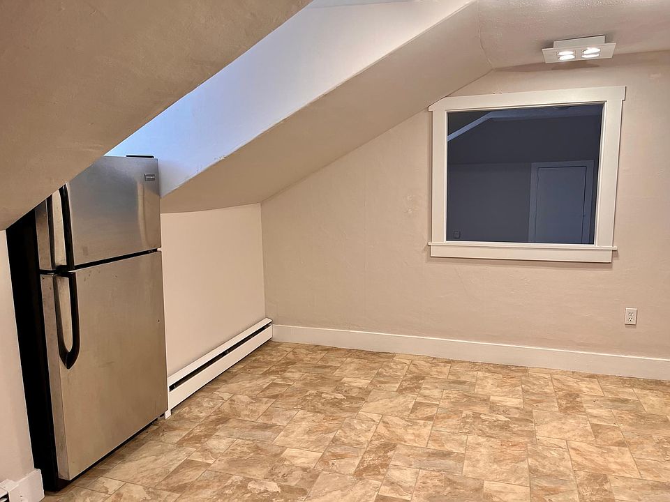 259 Maplewood Ave Portsmouth NH Zillow