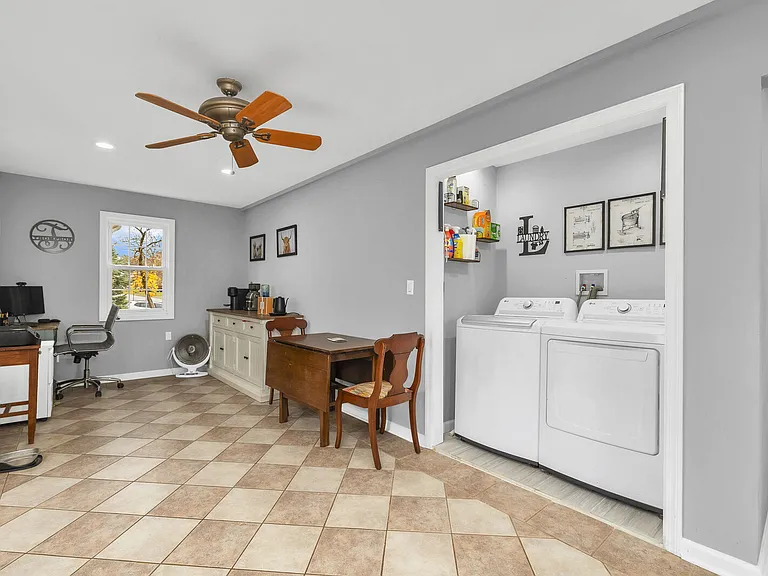 101 Sycamore Ave — Photo 19
