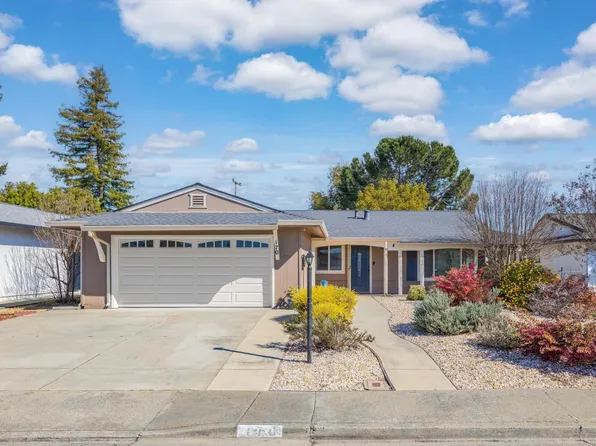 170 Isle Royale Circle, Vacaville, CA 95687