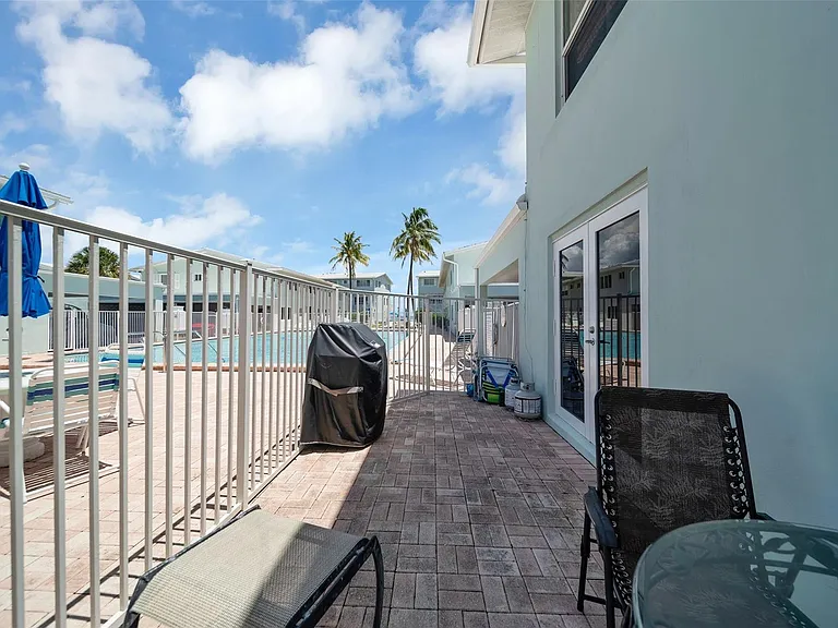 5400 N Ocean Blvd #32 — Photo 15