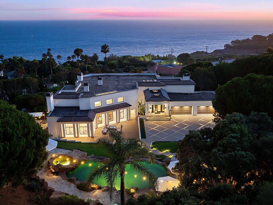 32597 Pacific Coast Hwy, Malibu, CA 90265 | MLS #26642855 | Zillow