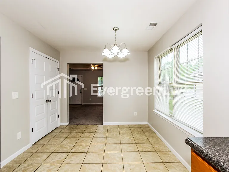 120 Creek Run Way — Photo 5