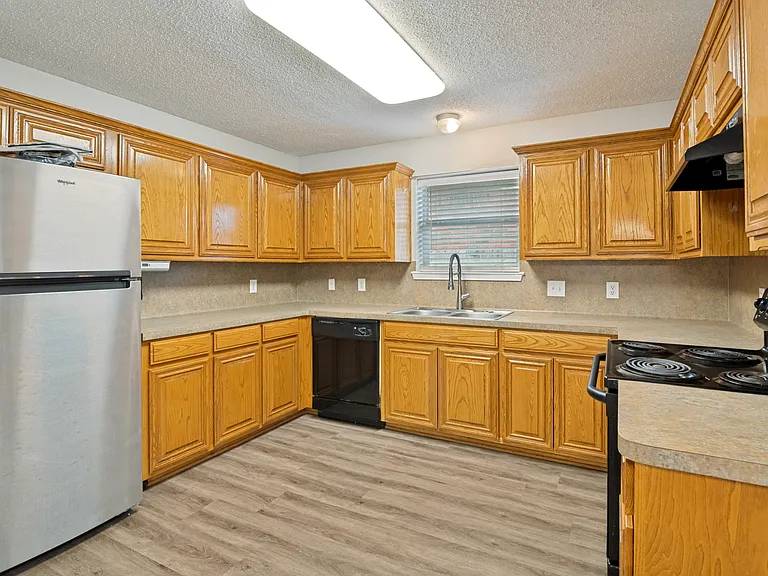 1715 Treasure Cay Dr — Photo 11