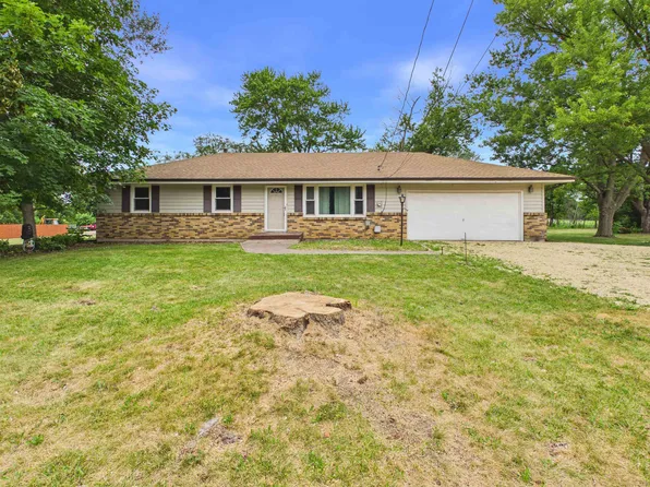 2014 N Meridian Rd, Rockford, IL 61101