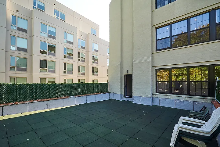 35 Claver Pl #2J — Photo 11