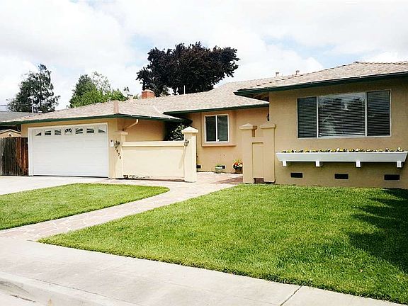 2nd image of 7275 Thames Ct