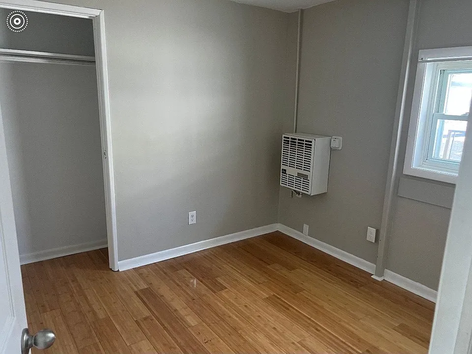48 S Lake Ave #5